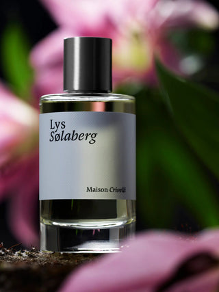 LYS SOLABERG - MAISON CRIVELLI